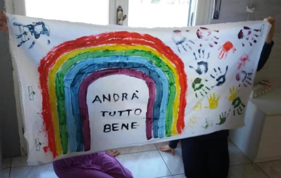 L'elaborato di un bimbo in attesa di essere esposto 89451857_1405882366245045_1141741180749348864_n