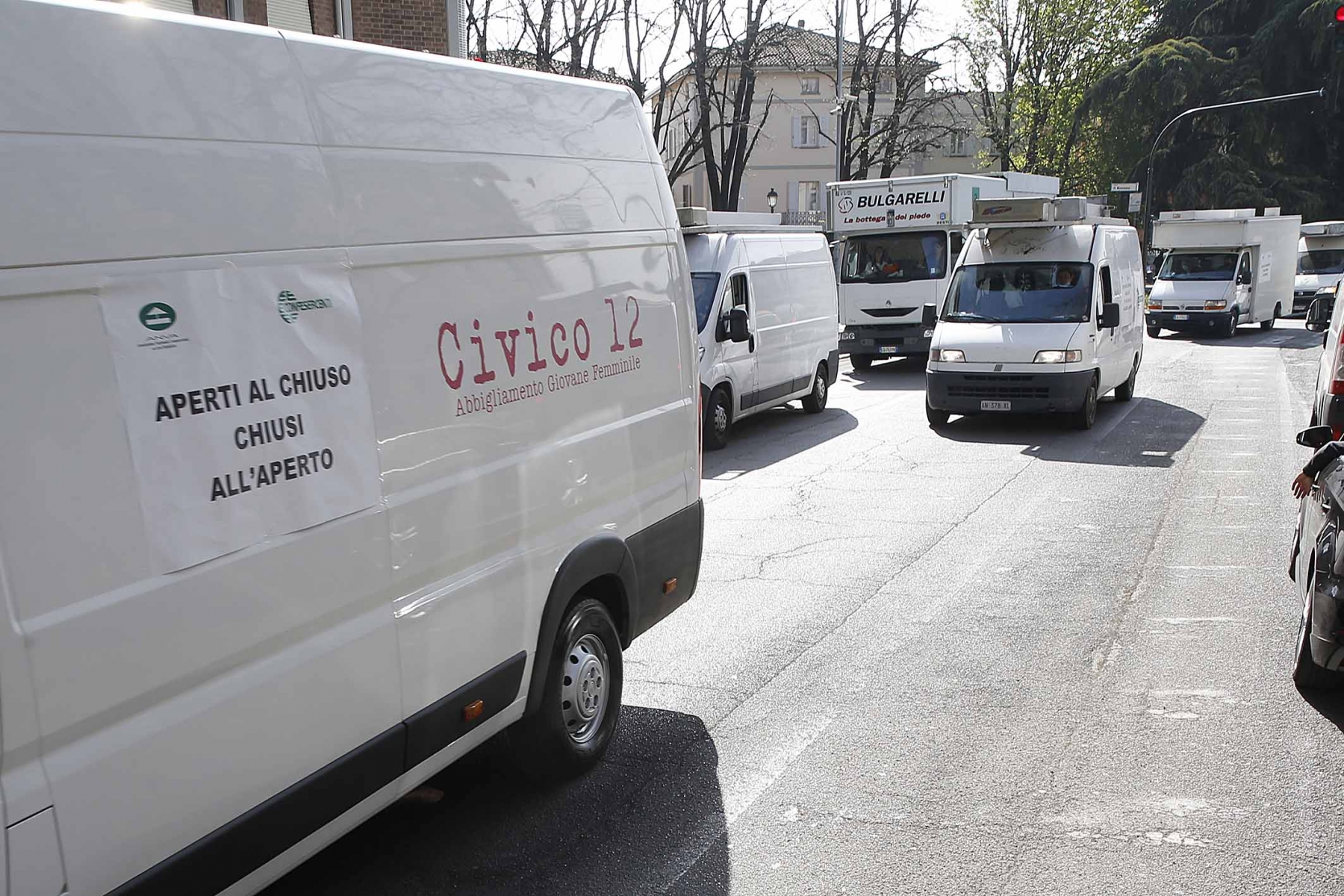protesta ambulanti confesercenti covid reggio emilia 1 4 2021 (10)