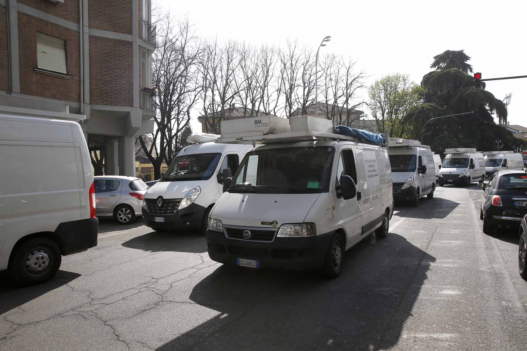 protesta ambulanti confesercenti covid reggio emilia 1 4 2021 (3)