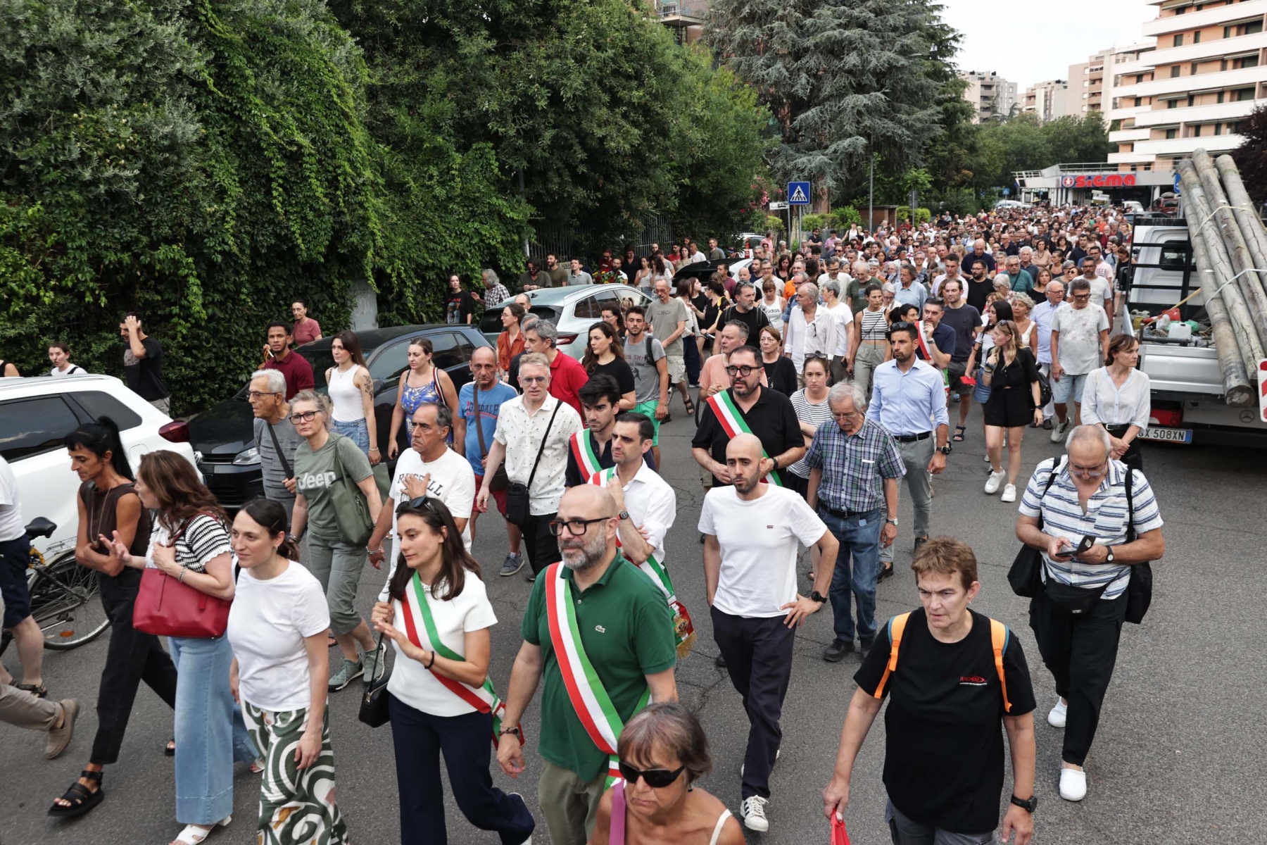 corteo omicidio raffaele stipa pizzaiolo reggio emilia (1)
