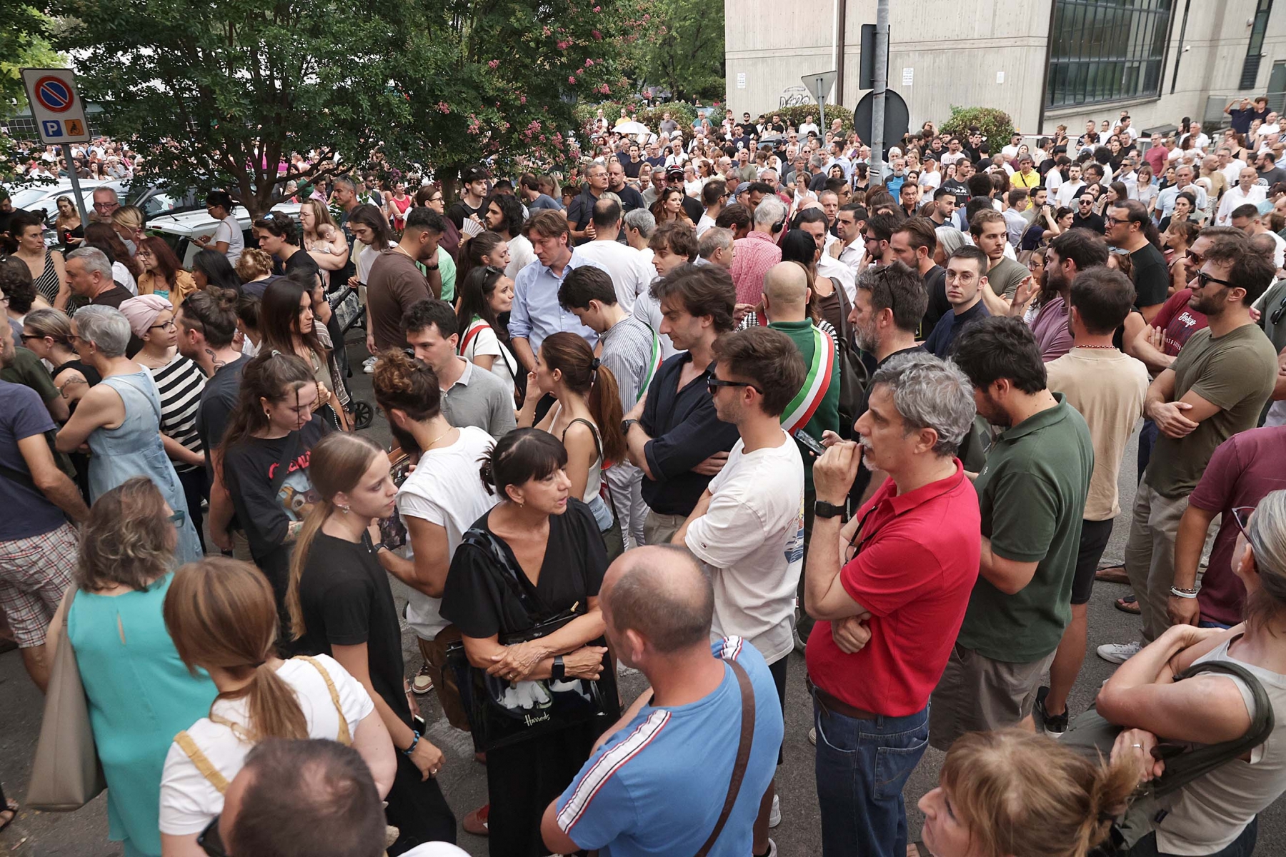 corteo omicidio raffaele stipa pizzaiolo reggio emilia (13)