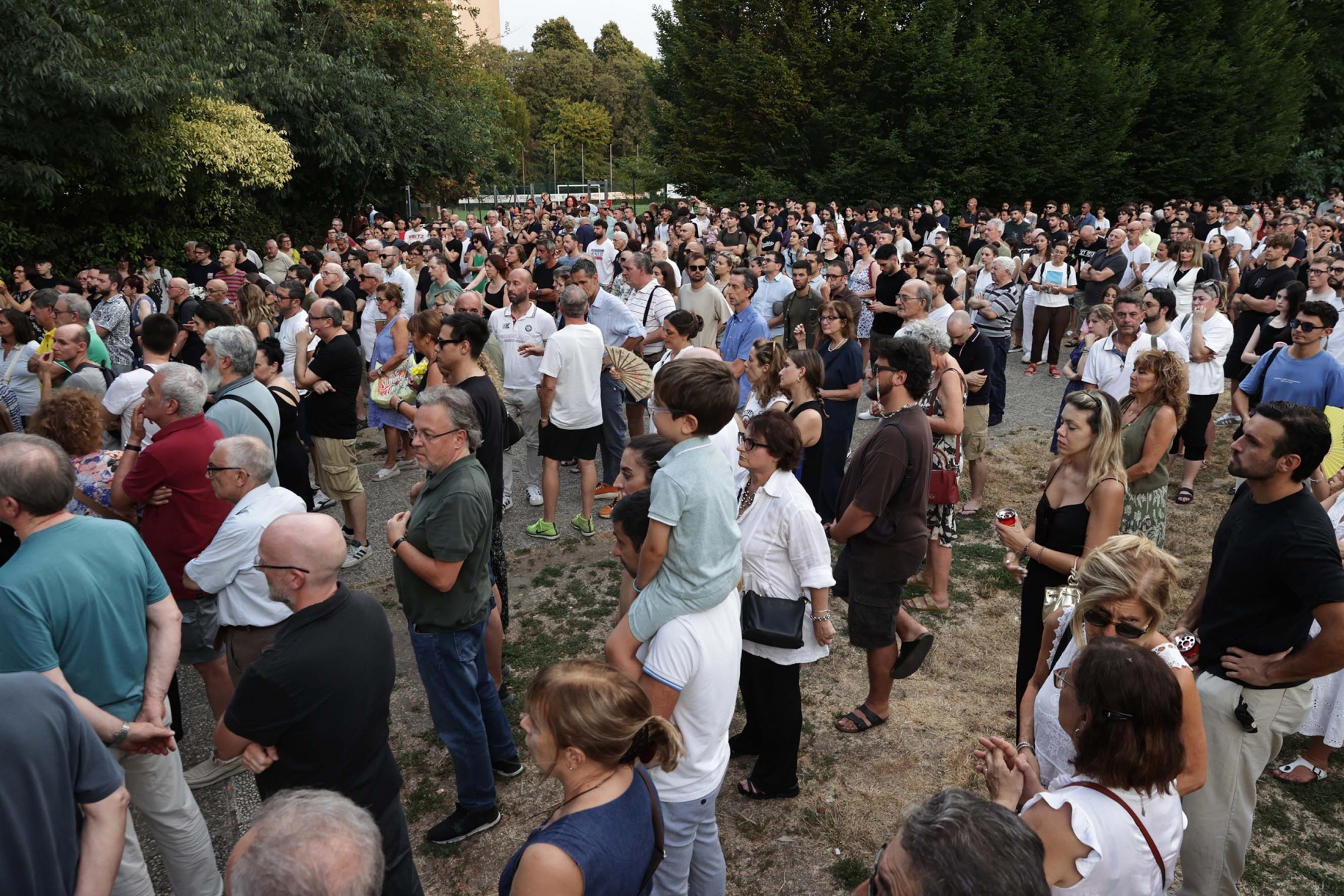 corteo omicidio raffaele stipa pizzaiolo reggio emilia (23)