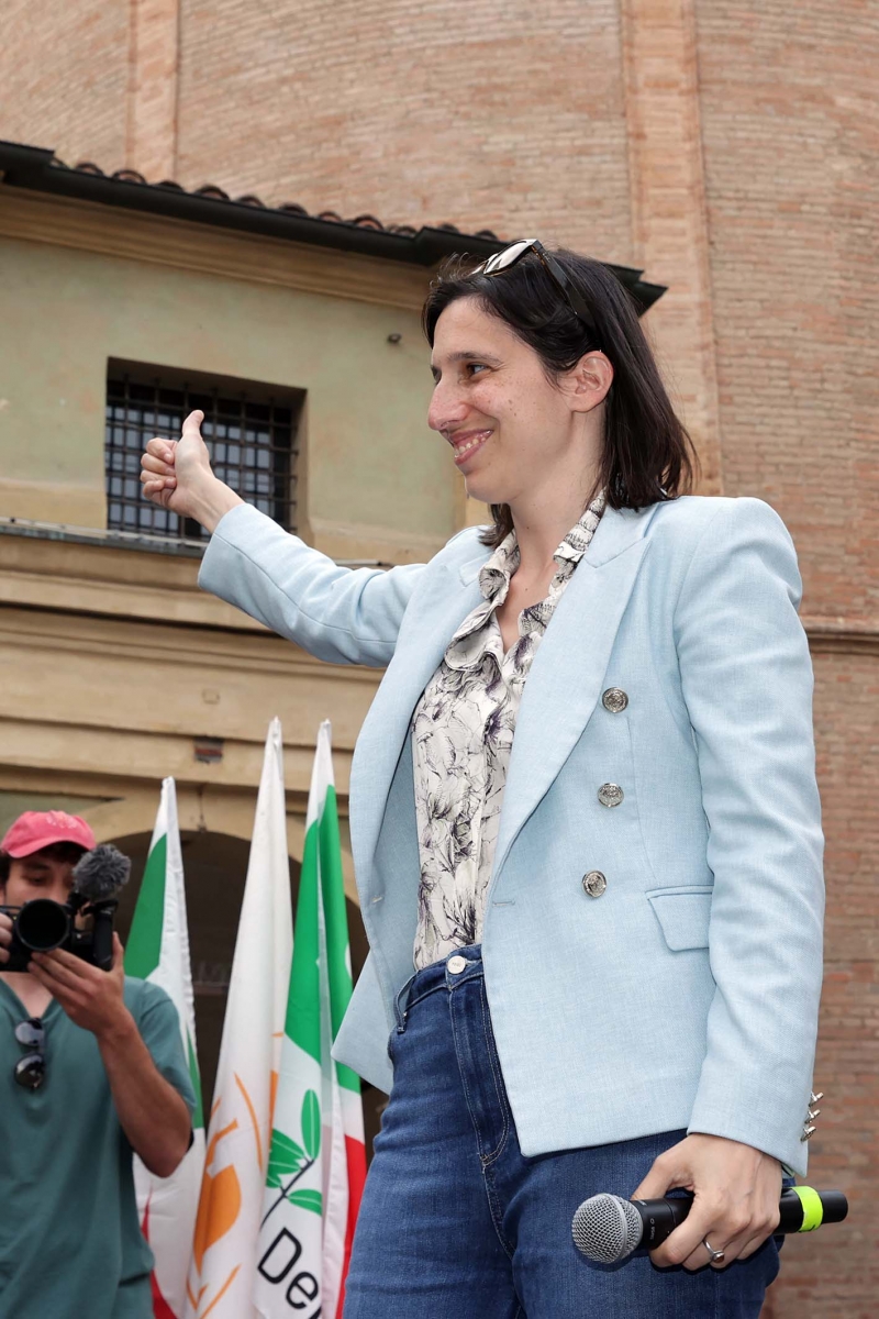 elly schlein reggio emilia 13 5 2024 (14)