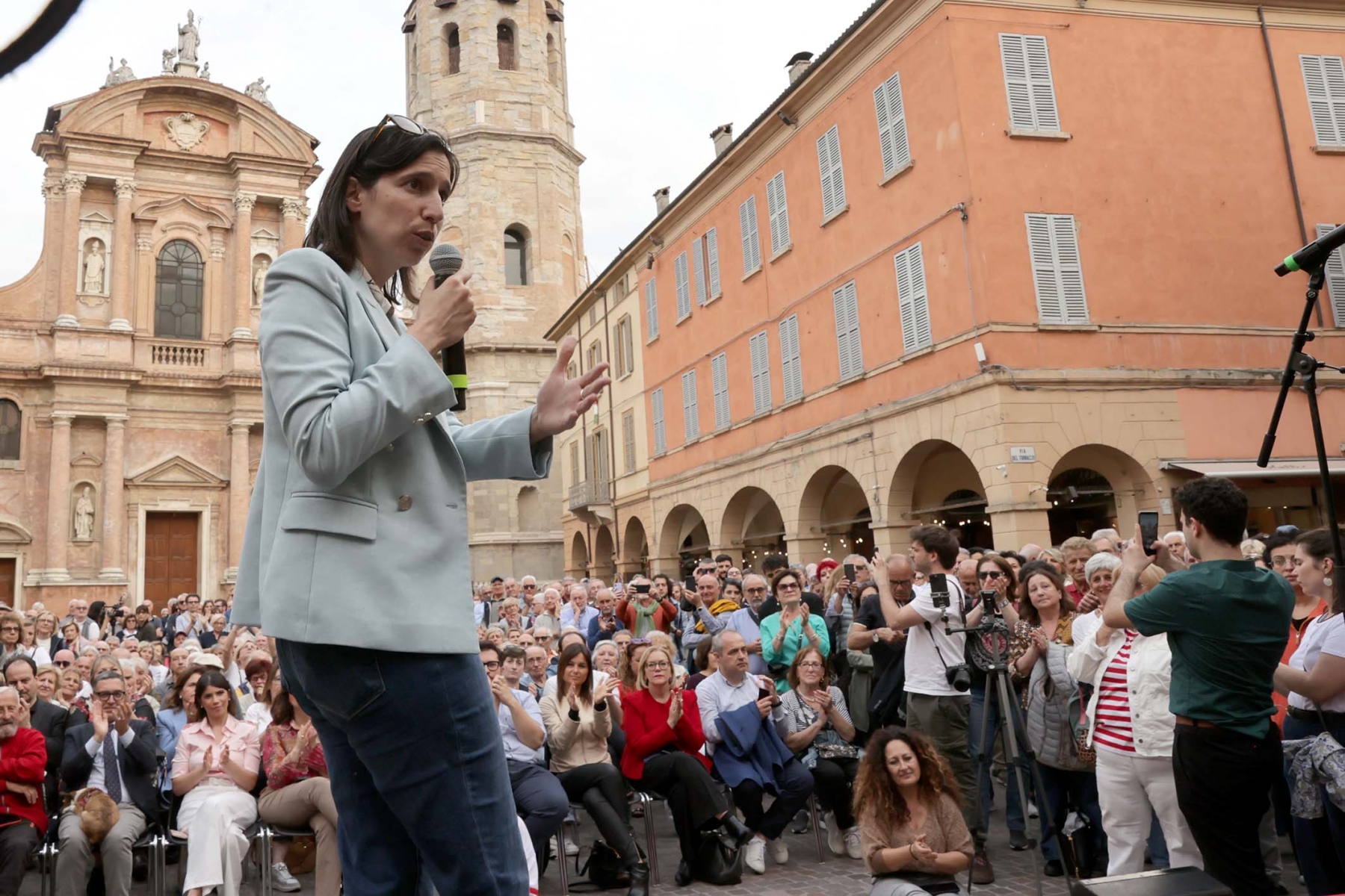 elly schlein reggio emilia 13 5 2024 (19)