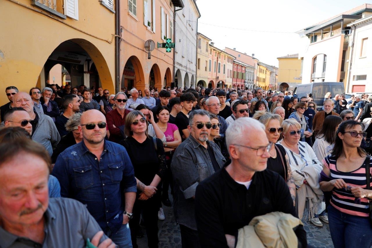 funerale giuseppe speroni castelnovo soto 12 4 2024 (5)