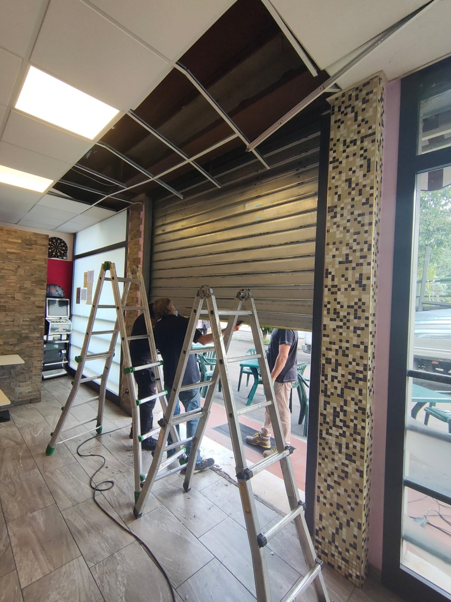 furto bar emilia pieve modolena reggio spaccata 11 9 (2)