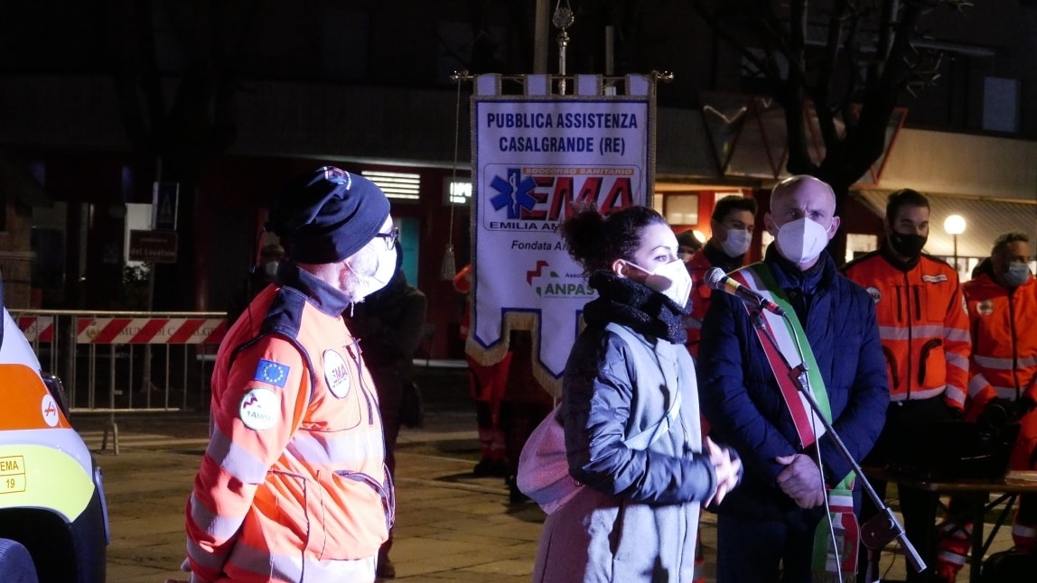 inaugurazione nuova ambulanza ema casalgrande (4)