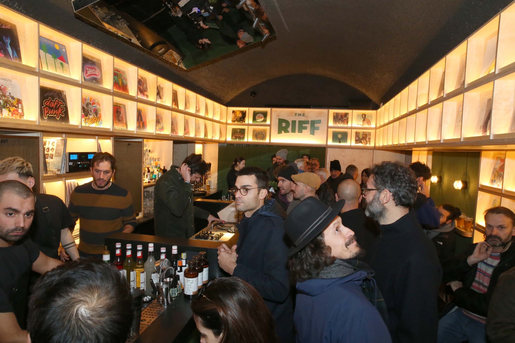 inaugurazione the riff benny benassi (10)