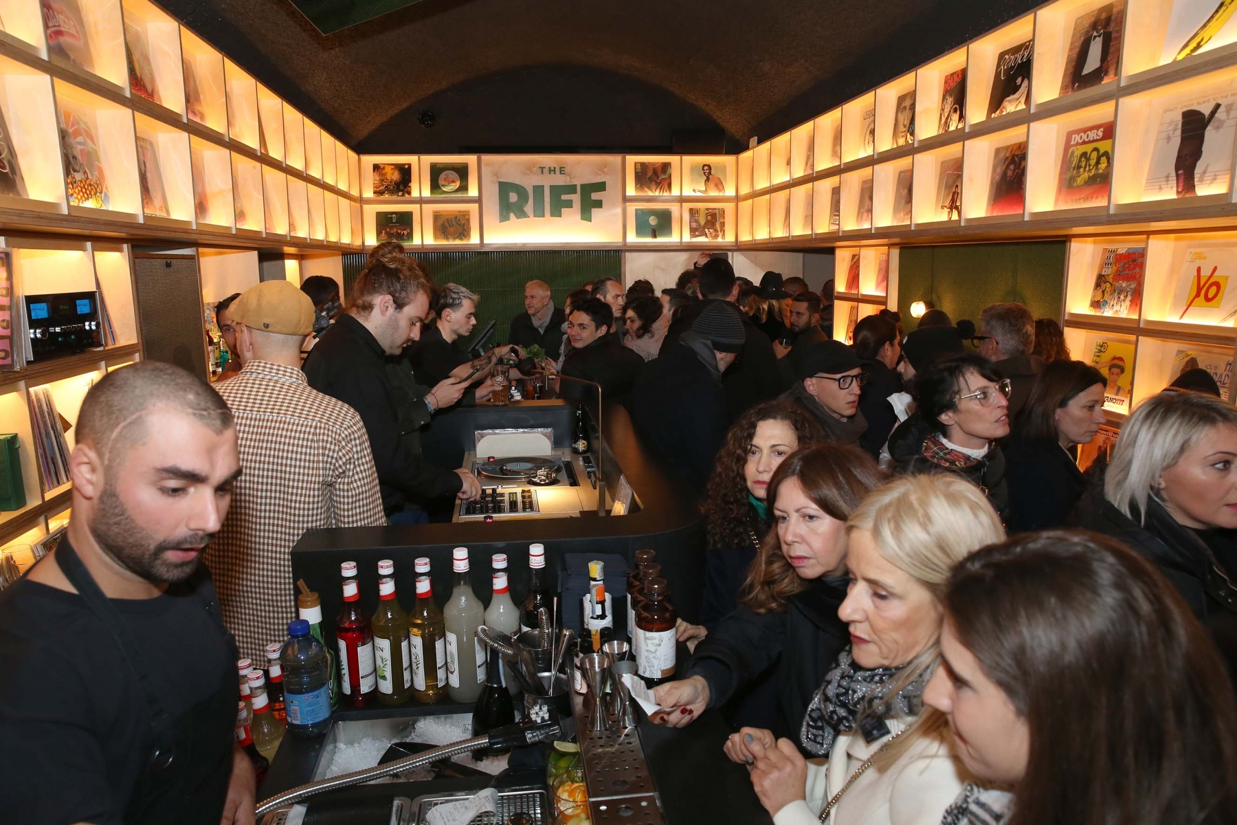 inaugurazione the riff benny benassi (18)
