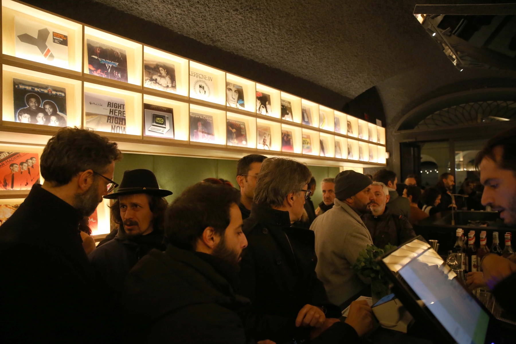 inaugurazione the riff benny benassi (8)