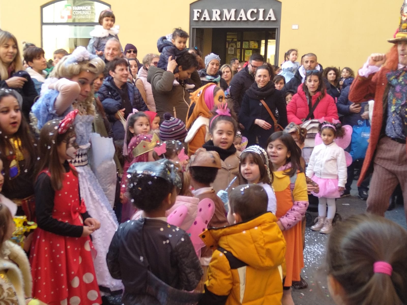carnevale piazza reggio martedì grasso (13)
