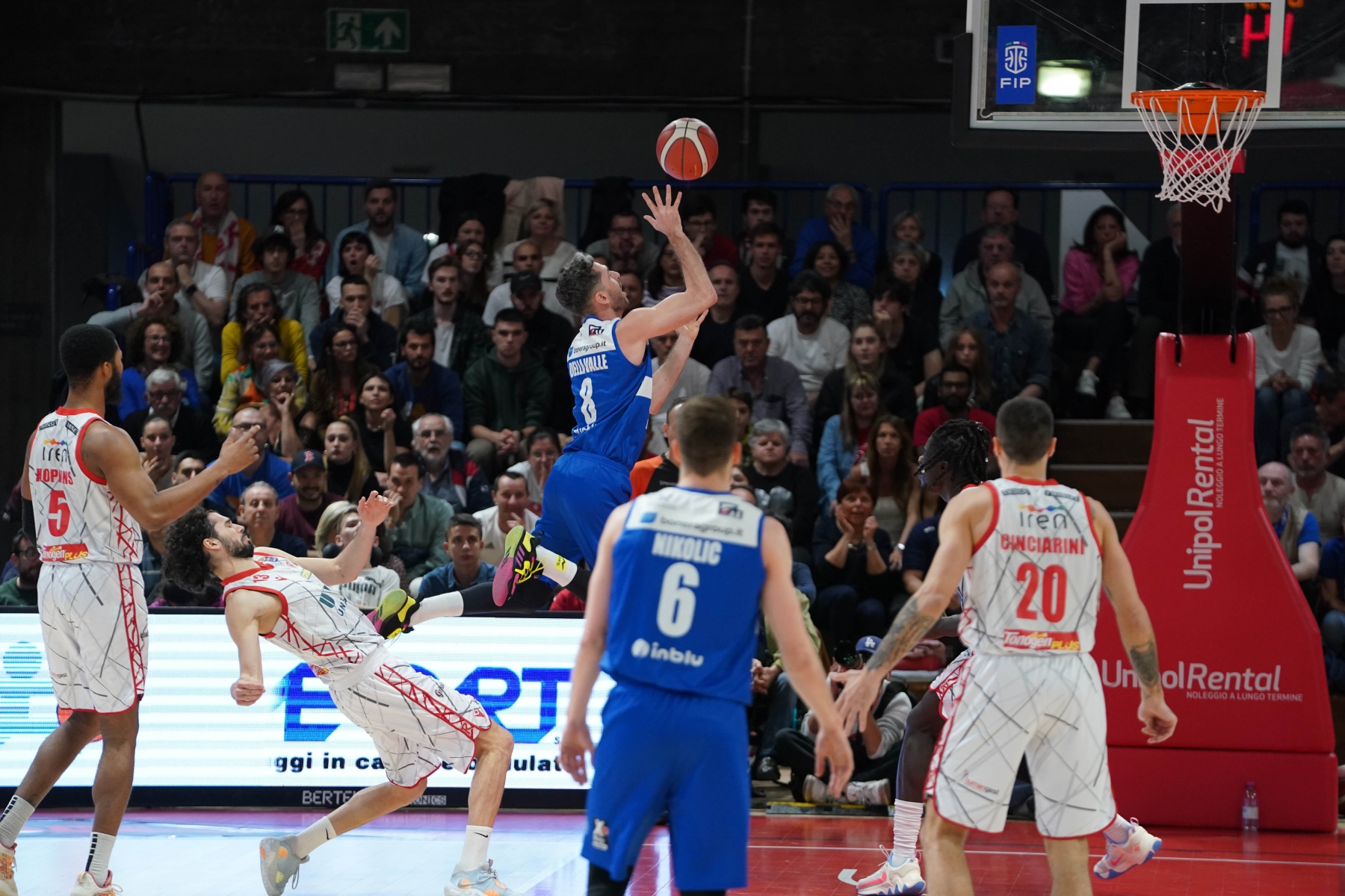 8 AMEDEO DELLA VALLEUnahotels Reggio Emilia - Germani BresciaLBA Legabasket Serie A UnipolSAI 2022/2023Reggio Emilia, 23/04/2023 8 AMEDEO DELLA VALLE
Unahotels Reggio Emilia - Germani Brescia
LBA Legabasket Serie A UnipolSAI 2022/2023
Reggio Emilia, 23/04/2023