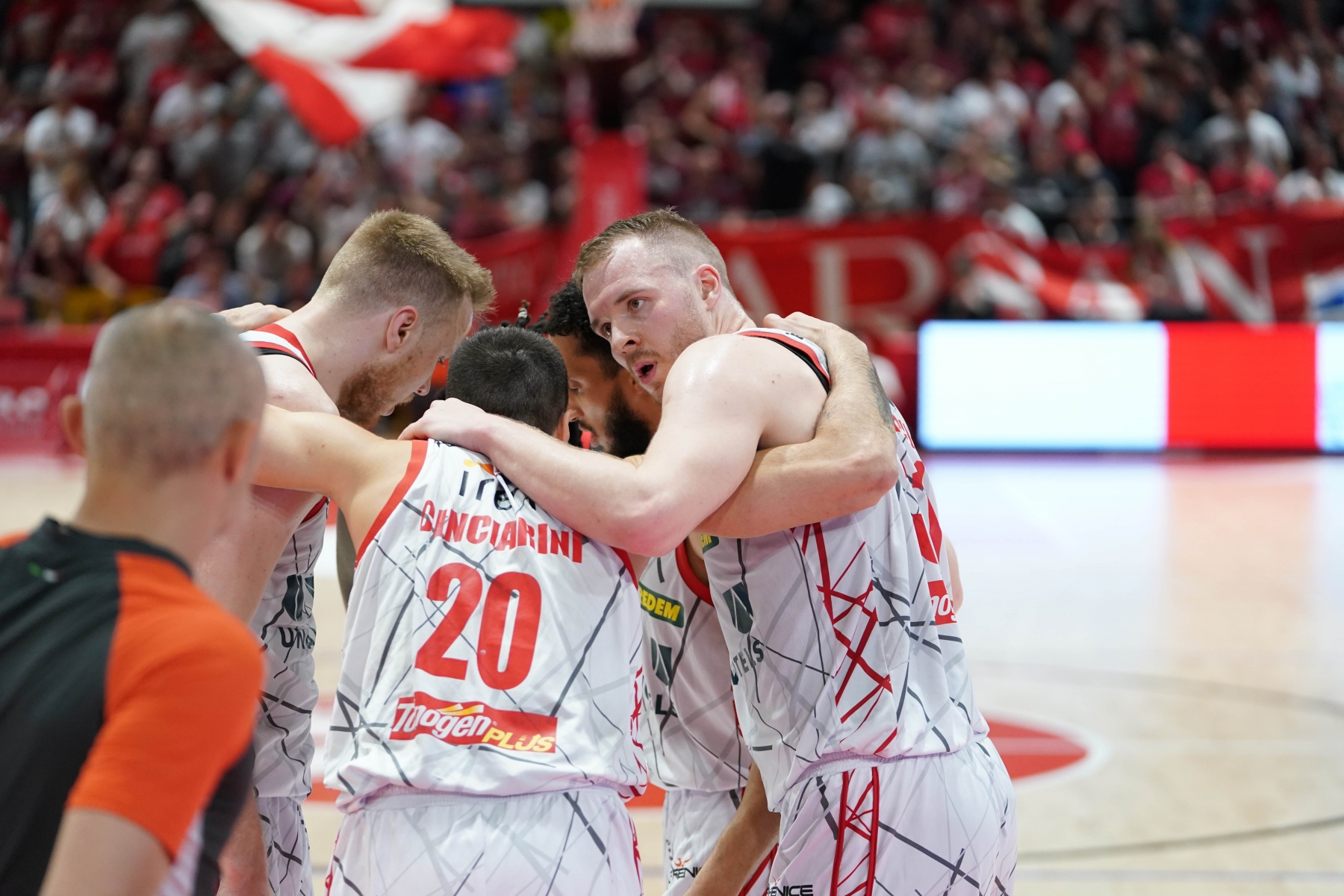 Osvaldas OliseviciusUnahotels Reggio Emilia - Germani BresciaLBA Legabasket Serie A UnipolSAI 2022/2023Reggio Emilia, 23/04/2023 Osvaldas Olisevicius
Unahotels Reggio Emilia - Germani Brescia
LBA Legabasket Serie A UnipolSAI 2022/2023
Reggio Emilia, 23/04/2023