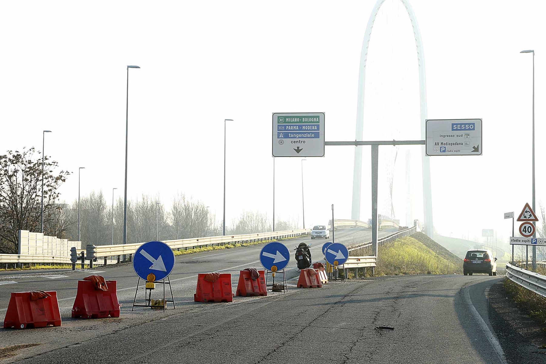 ponte calatrava nord reggio emilia 6 12 chiuso verso reggio (2)