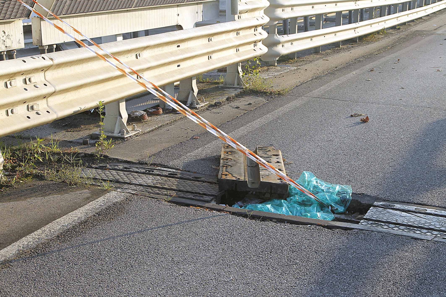 ponte calatrava nord reggio emilia 6 12 chiuso verso reggio (5)