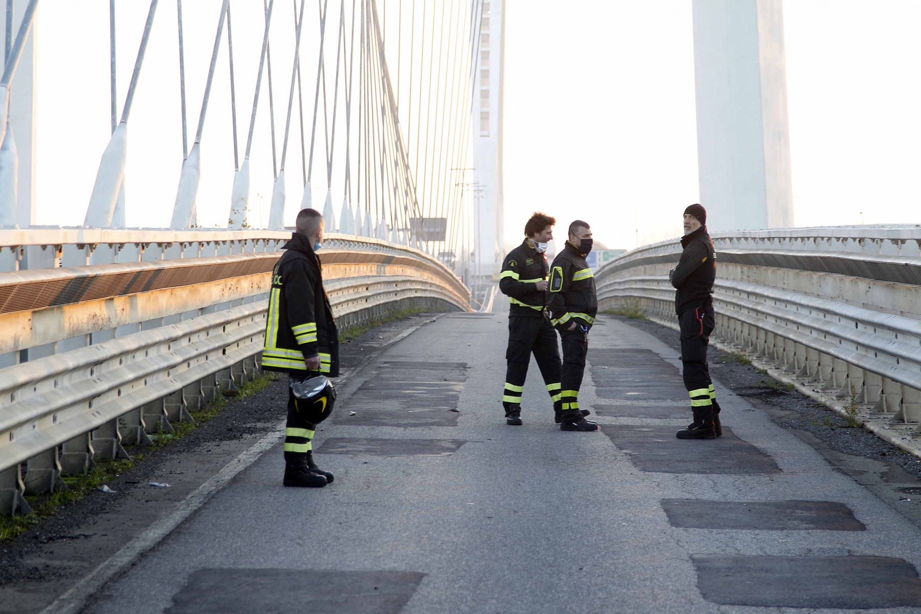 ponte calatrava nord reggio emilia 6 12 chiuso verso reggio (8)