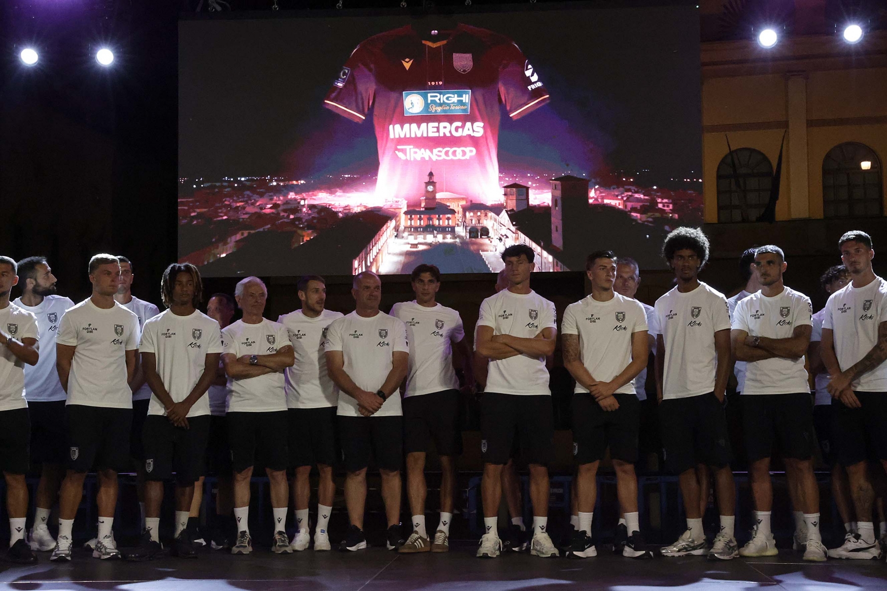 presentazione reggiana piazza (9)