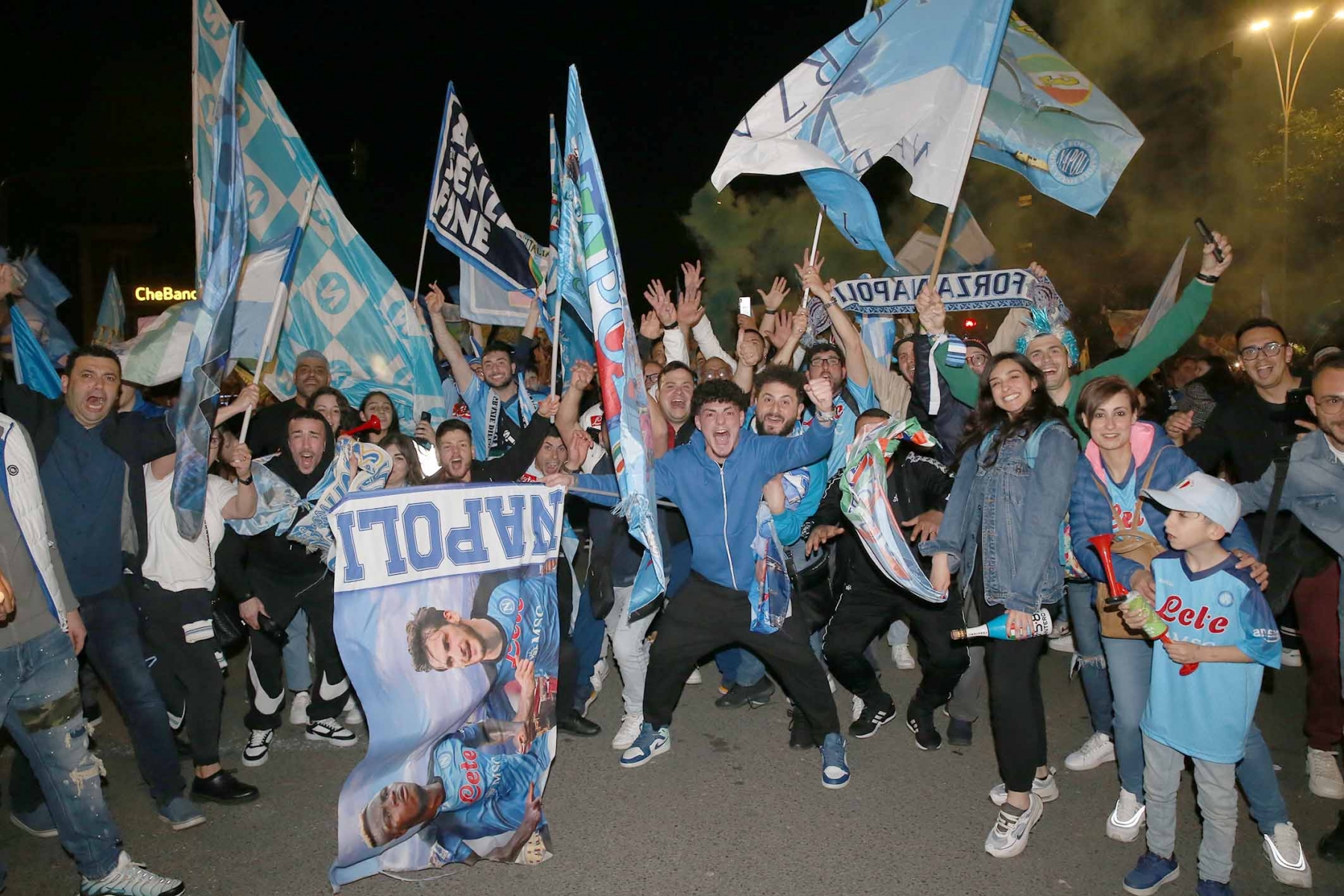 napoli tifosi festa scudetto reggio emilia 4 5 2023 (4)